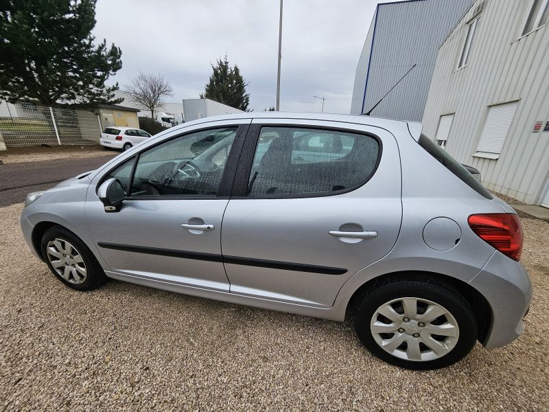 PEUGEOT 207 2008