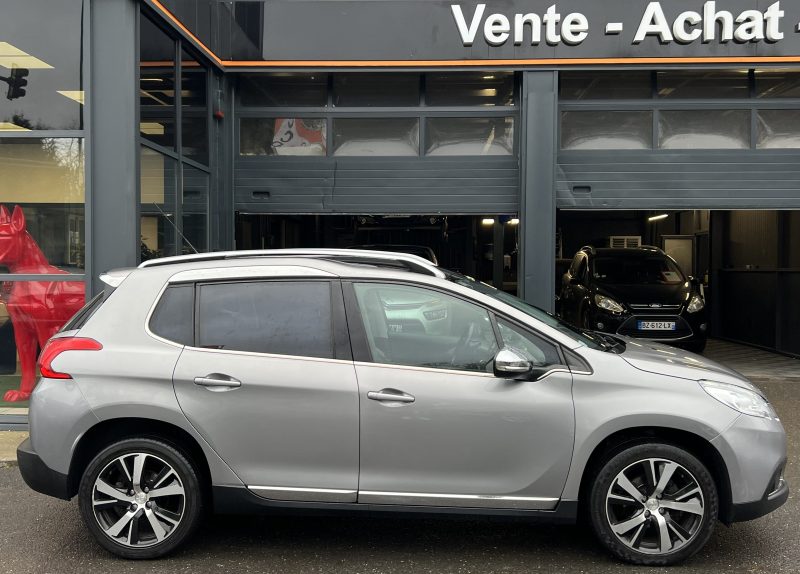 PEUGEOT 2008 FELINE CUIVRE 1.6 E HDI 92 1ERE MAIN TOIT PANO GPS TACTILE CRIT AIR 2 - GARANTIE 1 AN