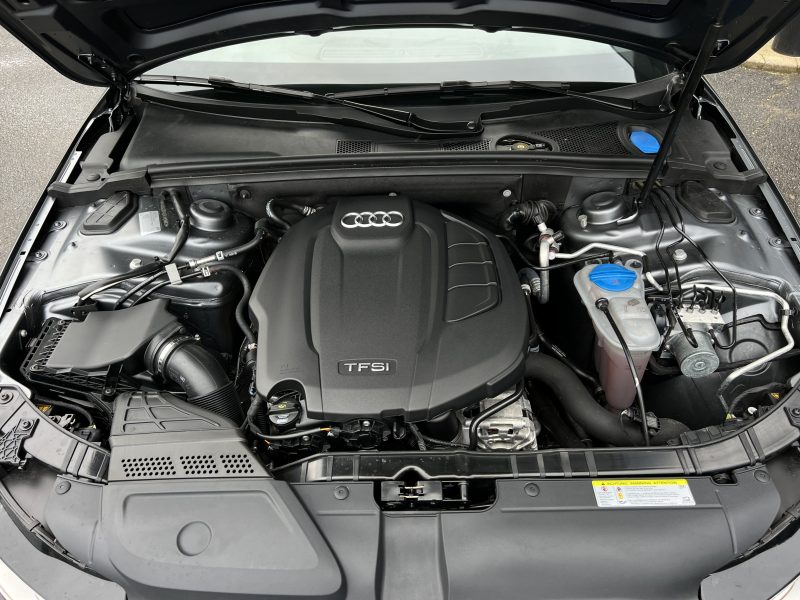 AUDI A4 AVANT IV PHASE 2 S-LINE 2.0 TFSI 225 1ERE MAIN 9.324 Kms Reels BVA8 ToitOuvrant Garantie1an