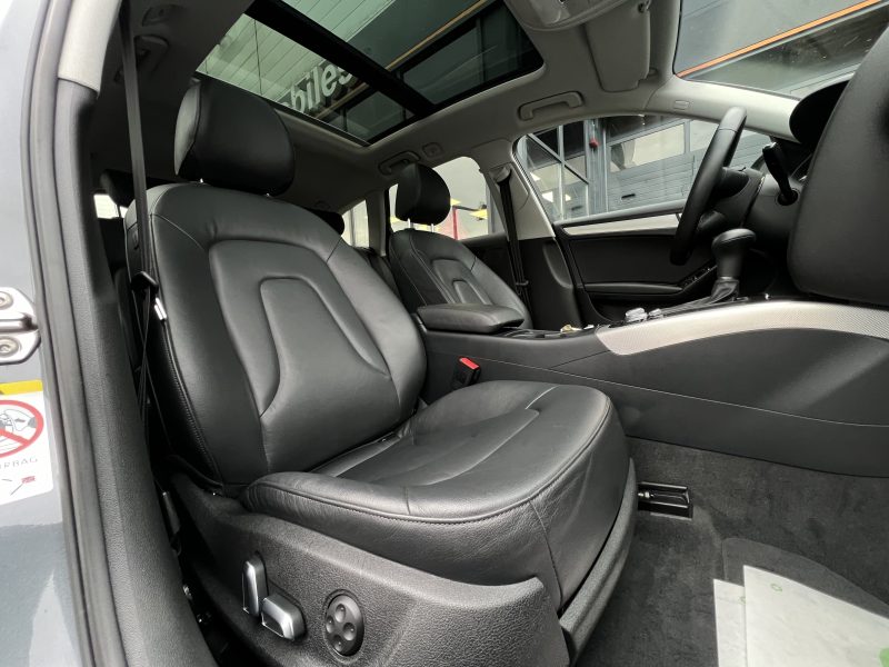 AUDI A4 AVANT IV PHASE 2 S-LINE 2.0 TFSI 225 1ERE MAIN 9.324 Kms Reels BVA8 ToitOuvrant Garantie1an