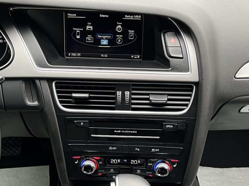 AUDI A4 AVANT IV PHASE 2 S-LINE 2.0 TFSI 225 1ERE MAIN 9.324 Kms Reels BVA8 ToitOuvrant Garantie1an