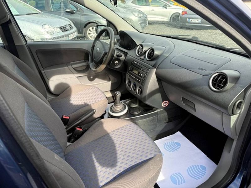 Ford Fiesta 1.4 Trend 2003 - 59918 KM