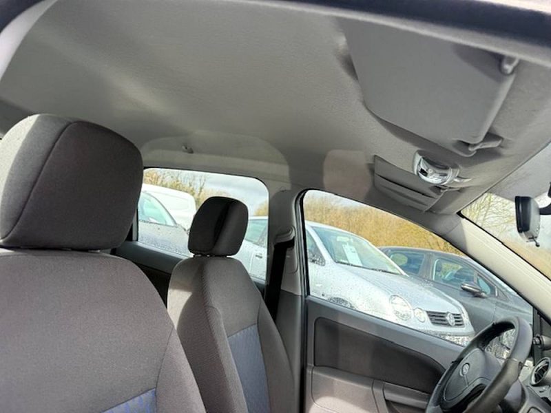 Ford Fiesta 1.4 Trend 2003 - 59918 KM