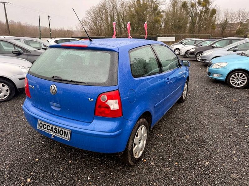 Volkswagen Polo 1.4 Highline 2002 - 81180 KM
