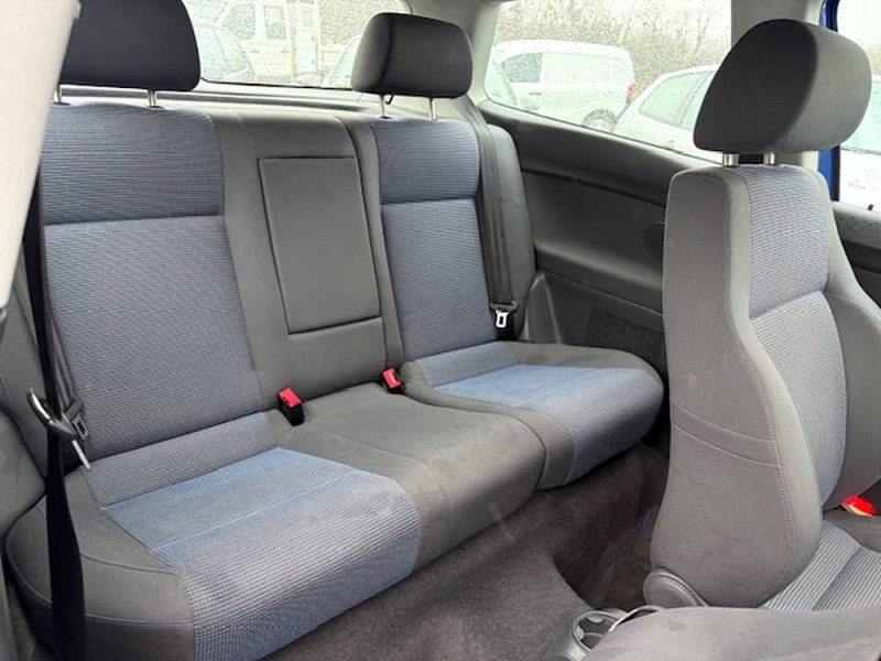 Volkswagen Polo 1.4 Highline 2002 - 81180 KM