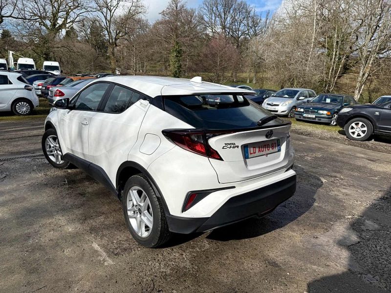 TOYOTA C-HR 2023