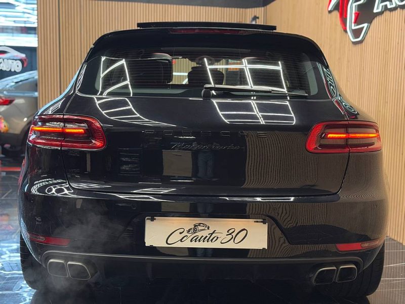 PORSCHE MACAN TURBO 2014