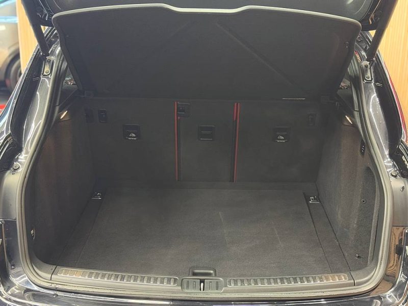 PORSCHE MACAN TURBO 2014