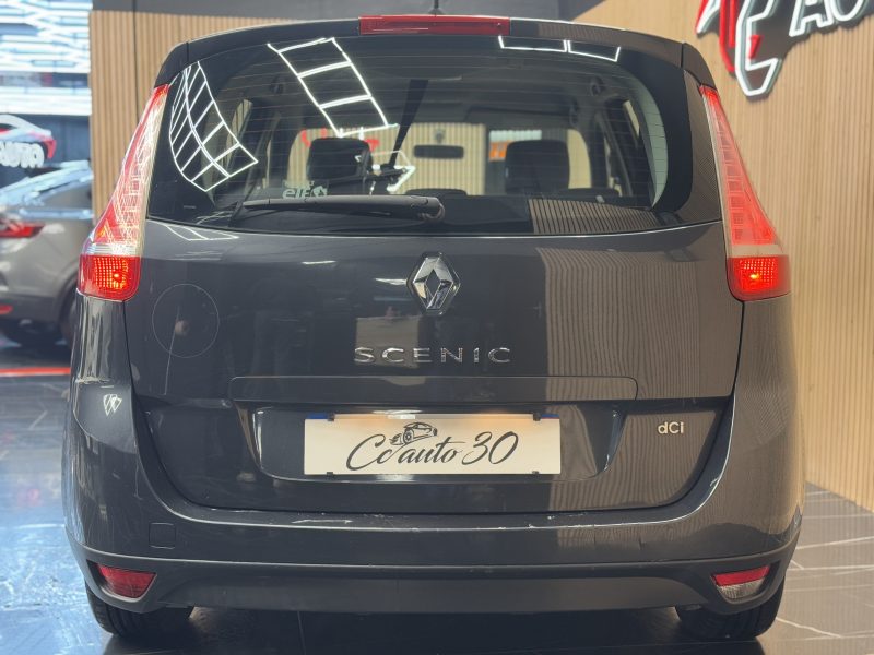 RENAULT MEGANE SCENIC 2011