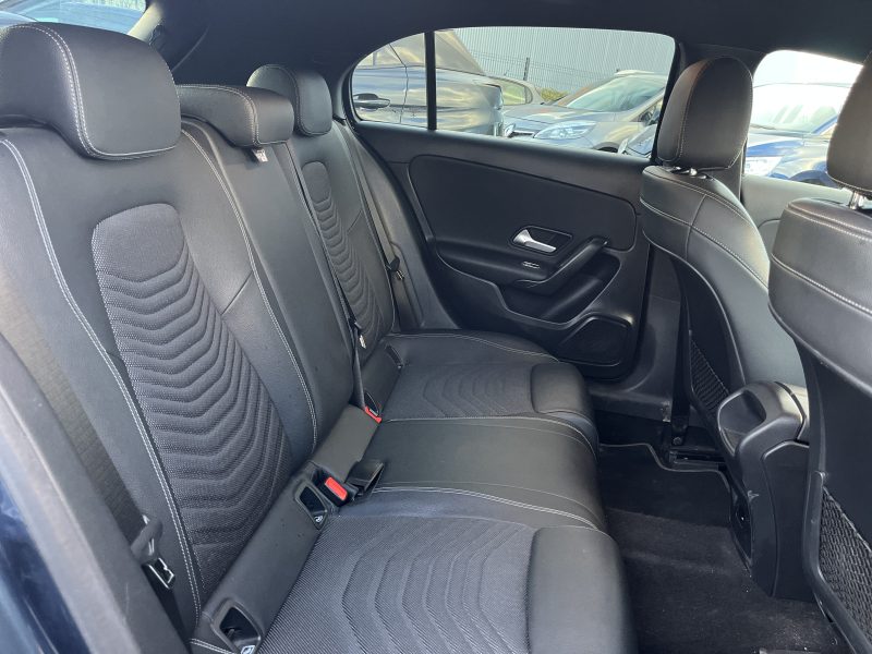 Mercedes CLASSE A180D 8G-DCT BUSINESS LINE