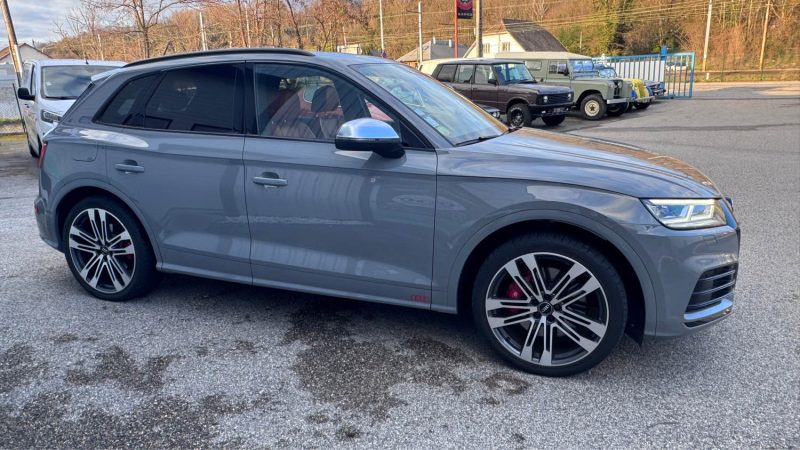 AUDI SQ5 3.0 TDI quattro 347cv GRIS NARDO 