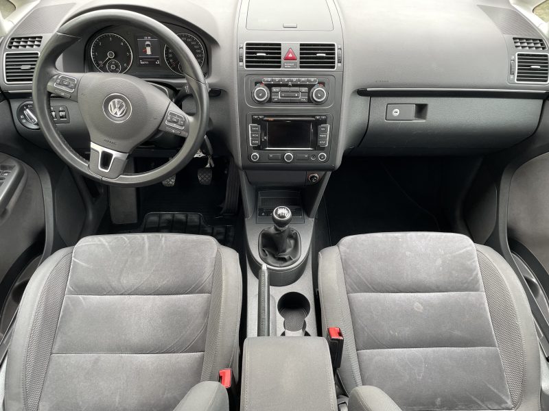 VOLKSWAGEN TOURAN GARANTIE 12 MOIS 2010