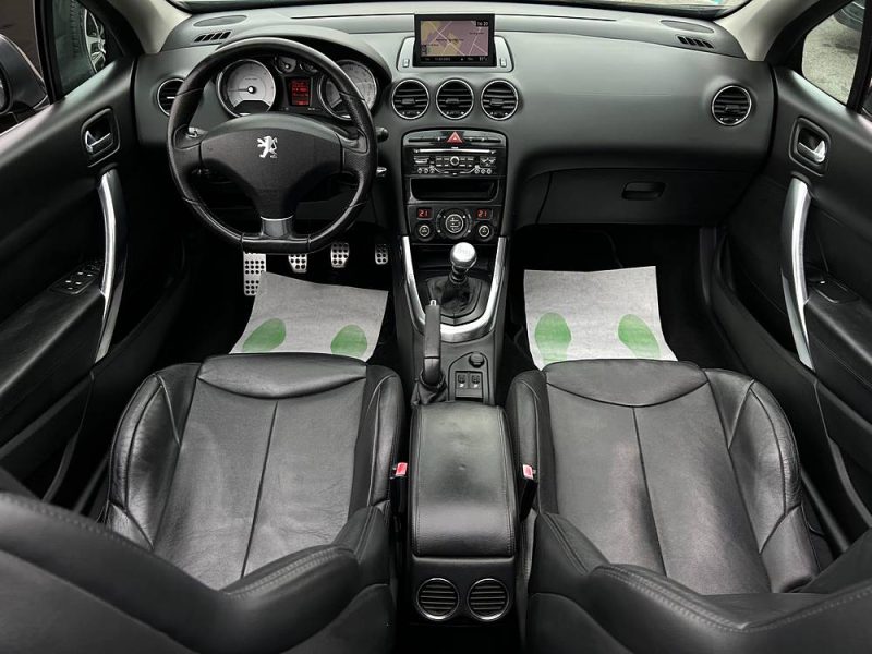 PEUGEOT 308 CC CABRIOLET FELINE 2.0 HDI 140 CUIR GPS BLUETOOTH 79 600 Kms CRIT AIR 2 - GARANTIE 1 AN