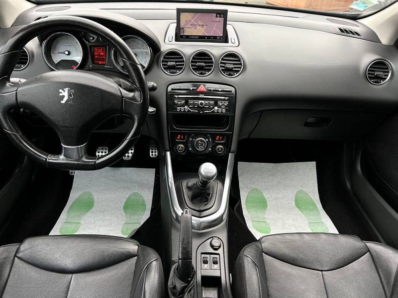 PEUGEOT 308 CC CABRIOLET FELINE 2.0 HDI 140 CUIR GPS BLUETOOTH 79 600 Kms CRIT AIR 2 - GARANTIE 1 AN