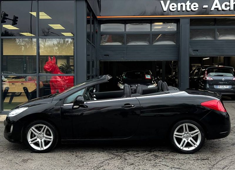 PEUGEOT 308 CC CABRIOLET FELINE 2.0 HDI 140 CUIR GPS BLUETOOTH 79 600 Kms CRIT AIR 2 - GARANTIE 1 AN