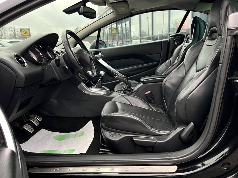 PEUGEOT 308 CC CABRIOLET FELINE 2.0 HDI 140 CUIR GPS BLUETOOTH 79 600 Kms CRIT AIR 2 - GARANTIE 1 AN