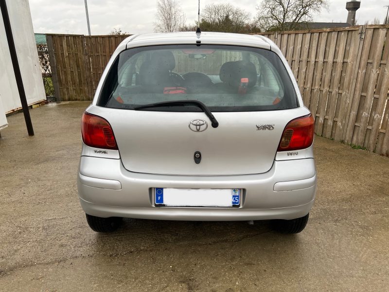 TOYOTA Yaris 1.0 VVT-i Sol