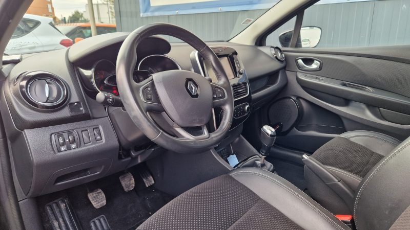 RENAULT CLIO 2019