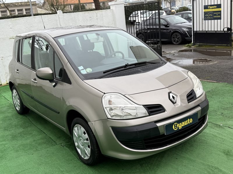 RENAULT MODUS 2009