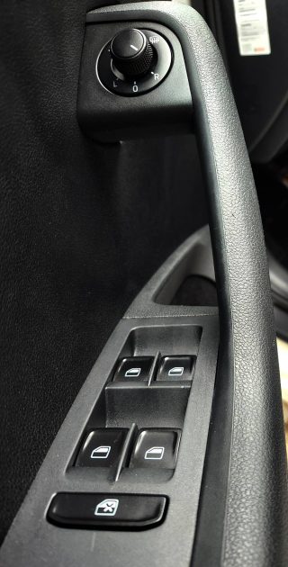 SKODA OCTAVIA COMBI 2.0 TSI 220 RS*GPS*XENON*