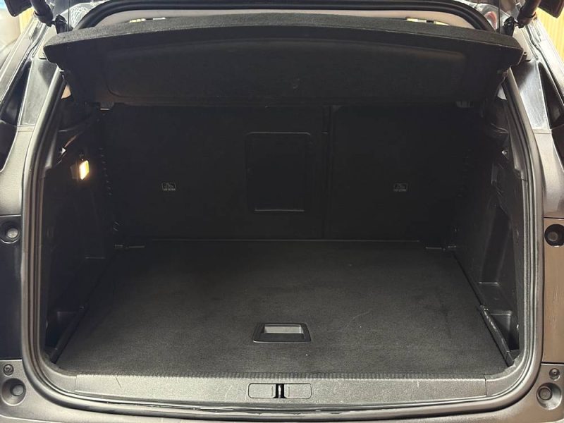 PEUGEOT 3008 2020