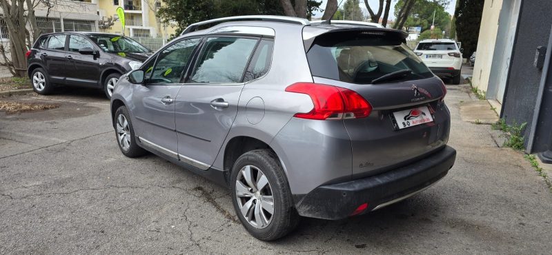 Peugeot 2008 1.6 e-HDi 92ch Allure BMP6, *Crit'Air 2*, *Boîte automatique*
