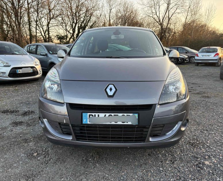 RENAULT MEGANE SCENIC 2010