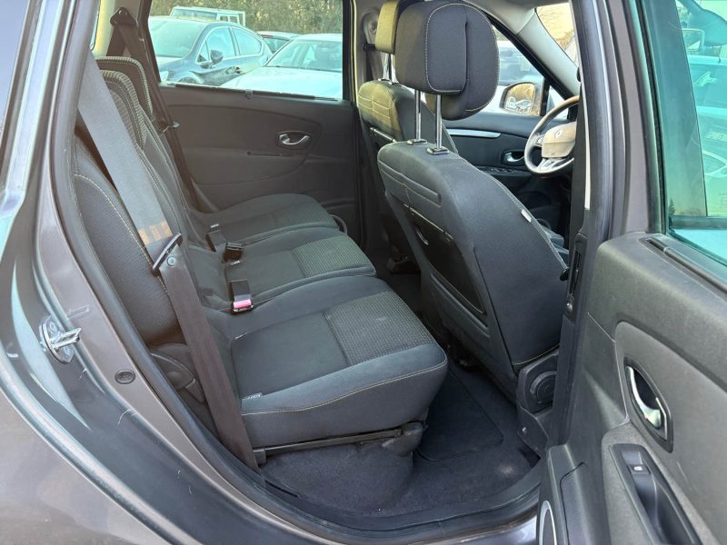 RENAULT MEGANE SCENIC 2010