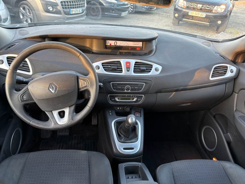 RENAULT MEGANE SCENIC 2010
