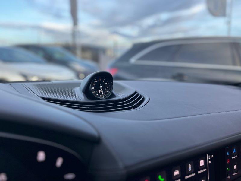 PORSCHE TAYCAN TURBO CROSS TURISMO 680ch