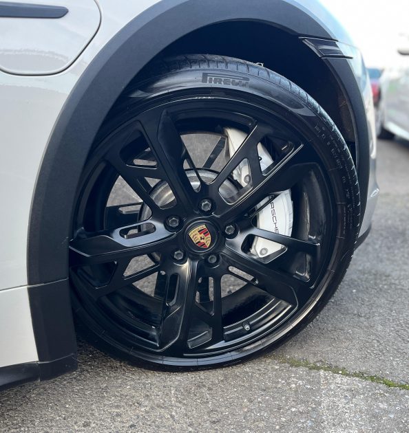 PORSCHE TAYCAN TURBO CROSS TURISMO 680ch