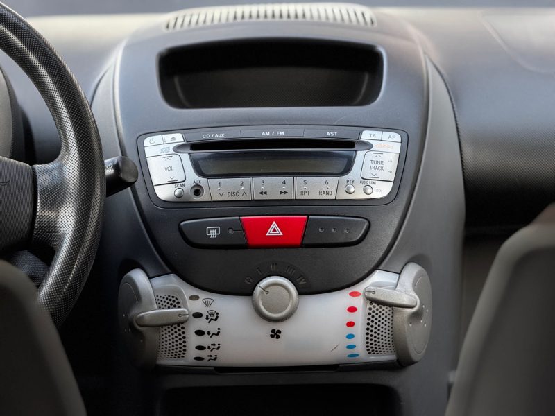 PEUGEOT 107 1.4 HDI TRENDY 5P GARANTIE 6MOIS