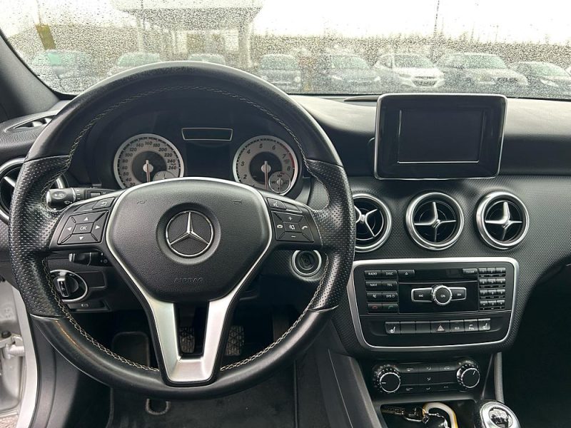 MERCEDES-BENZ  CLASSE A 2013