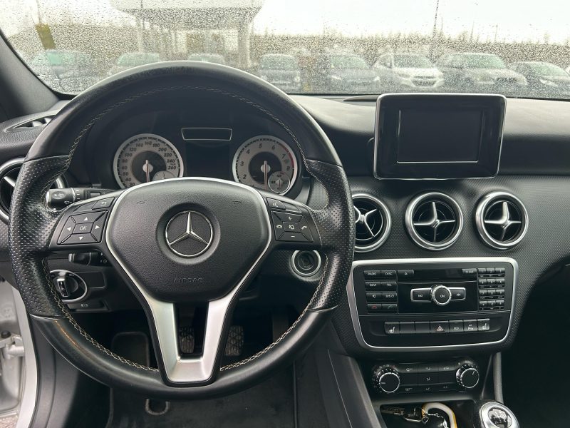 MERCEDES-BENZ  CLASSE A 2013