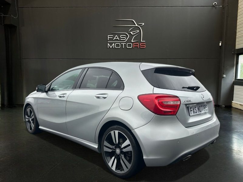 MERCEDES-BENZ  CLASSE A 2013