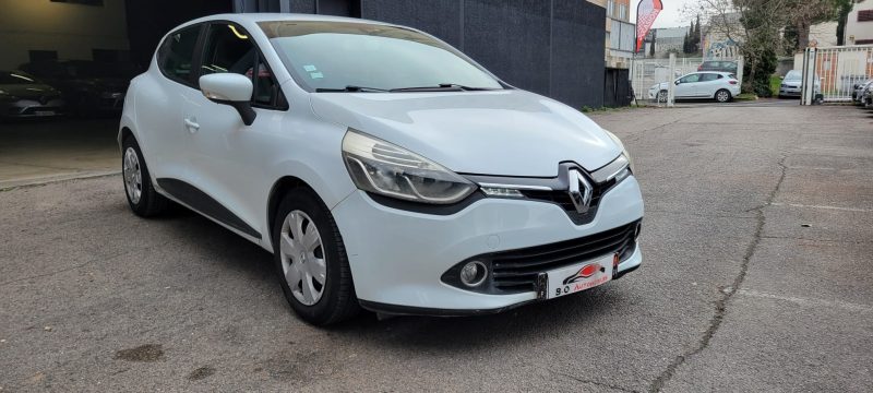 Renault CLIO IV 1.5l DCI 75ch business, *Véhicule 2 places*, *Média Nav*, * Crit'air 2 *