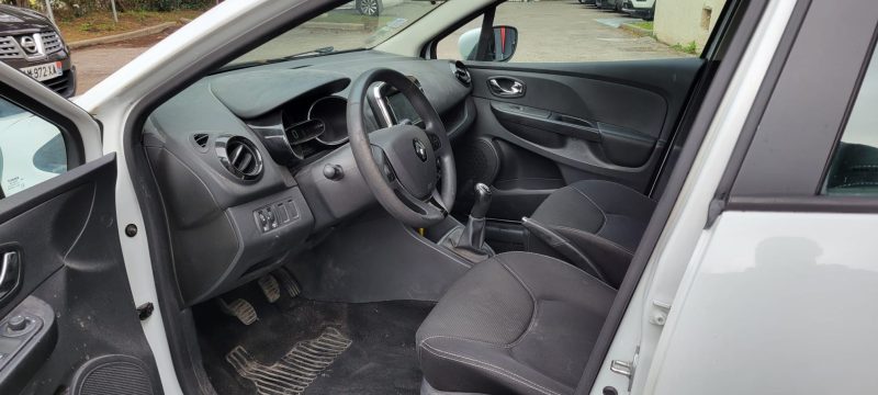 Renault CLIO IV 1.5l DCI 75ch business, *Véhicule 2 places*, *Média Nav*, * Crit'air 2 *