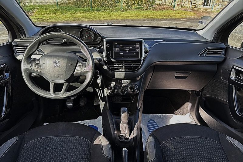PEUGEOT 208 HDI 75 Active BVM5