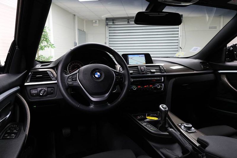 BMW Série 4 Gran Coupé (F36) 2.0 418d 143 - Sport