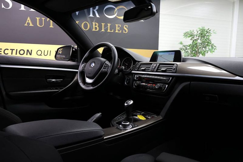 BMW Série 4 Gran Coupé (F36) 2.0 418d 143 - Sport