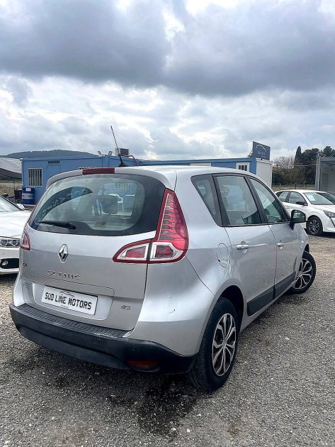 RENAULT SCENIC III 1.5 DCI 106Cv