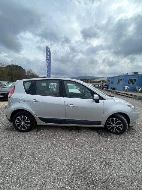 RENAULT SCENIC III 1.5 DCI 106Cv