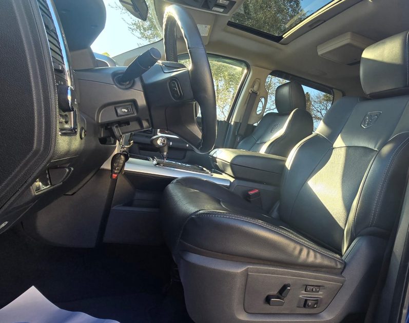 DODGE DODGERAM1500 2010