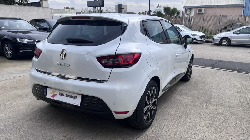 RENAULT CLIO 2018