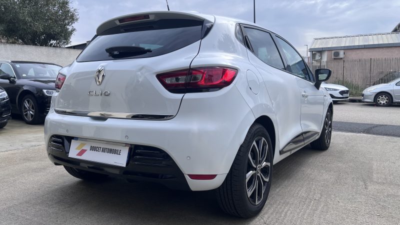 RENAULT CLIO 2018