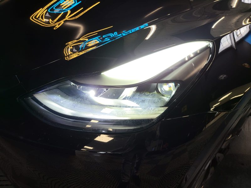 TESLA MODEL Y PERFORMANCE 515cv AUTOILOT AMELIORE / CONNEXION PREMIUM / VOLANT CHAUFFANT