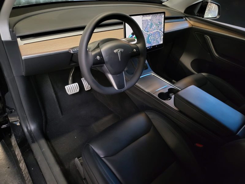 TESLA MODEL Y PERFORMANCE 515cv AUTOILOT AMELIORE / CONNEXION PREMIUM / VOLANT CHAUFFANT