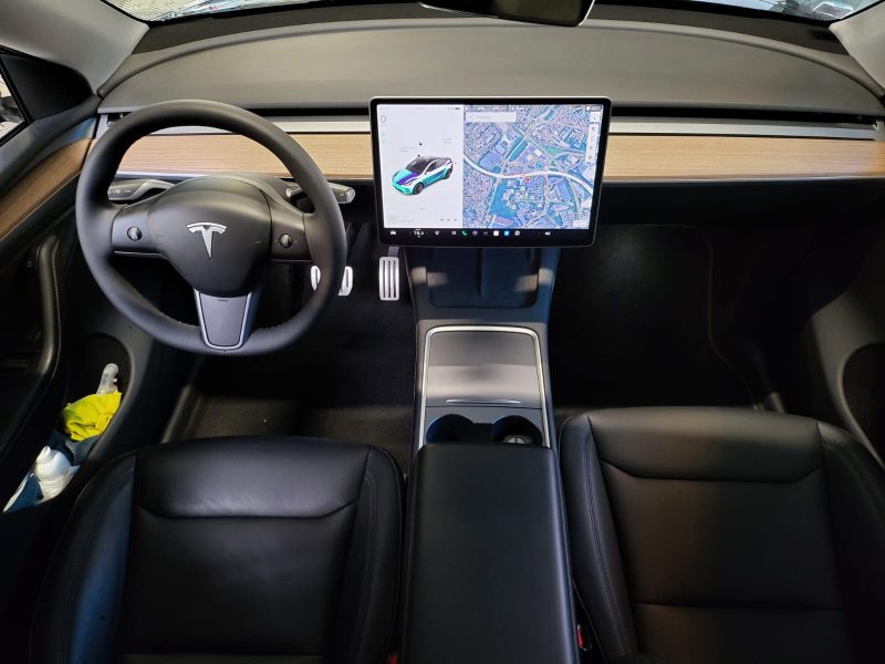 TESLA MODEL Y PERFORMANCE 515cv AUTOILOT AMELIORE / CONNEXION PREMIUM / VOLANT CHAUFFANT