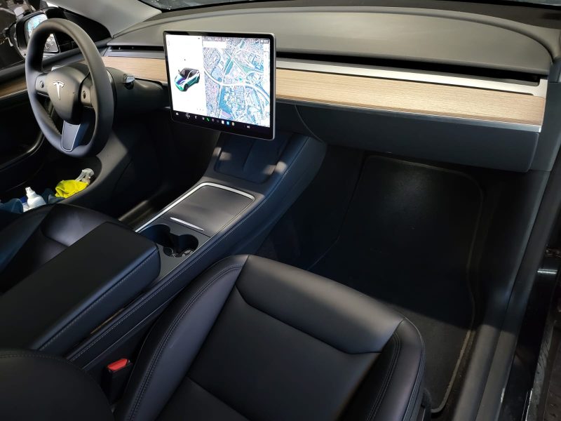 TESLA MODEL Y PERFORMANCE 515cv AUTOILOT AMELIORE / CONNEXION PREMIUM / VOLANT CHAUFFANT