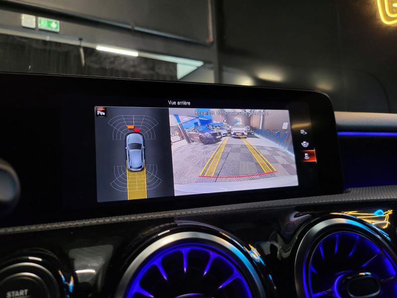 MERCEDES CLASSE A 200 AMG LINE 163cv 7G-DCT / SHADOW LINE + ENTRETIEN MERCEDES + PREMIERE MAIN /